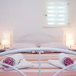 Ferienhaus Four-bedroom In Kastel Gomilica