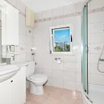 Four-bedroom In Kastel Gomilica